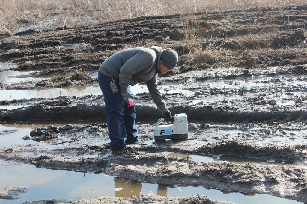 western-tel-com-construction-muddy-work-site